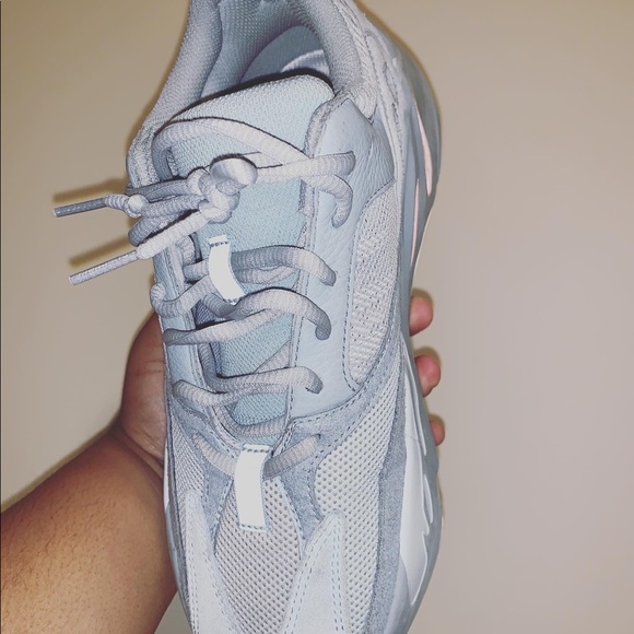 Yeezy Boost 700 main image 6